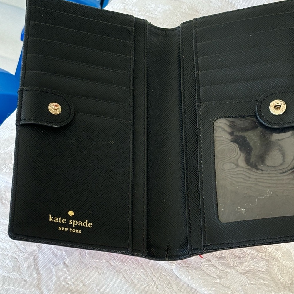 Kate Spade  wallet snap-close bifold black red plaid - Picture 6 of 7